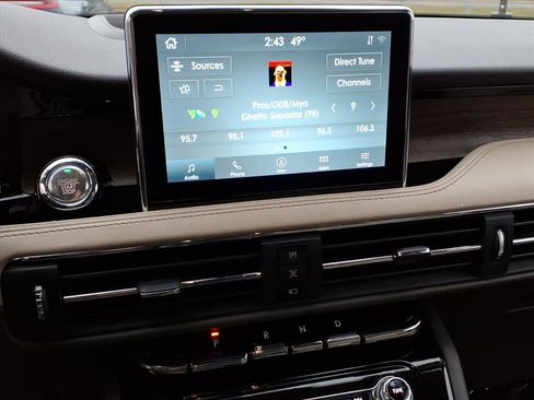 Certified 2022 Lincoln Corsair Reserve w/ Equipment Group 201A image 24