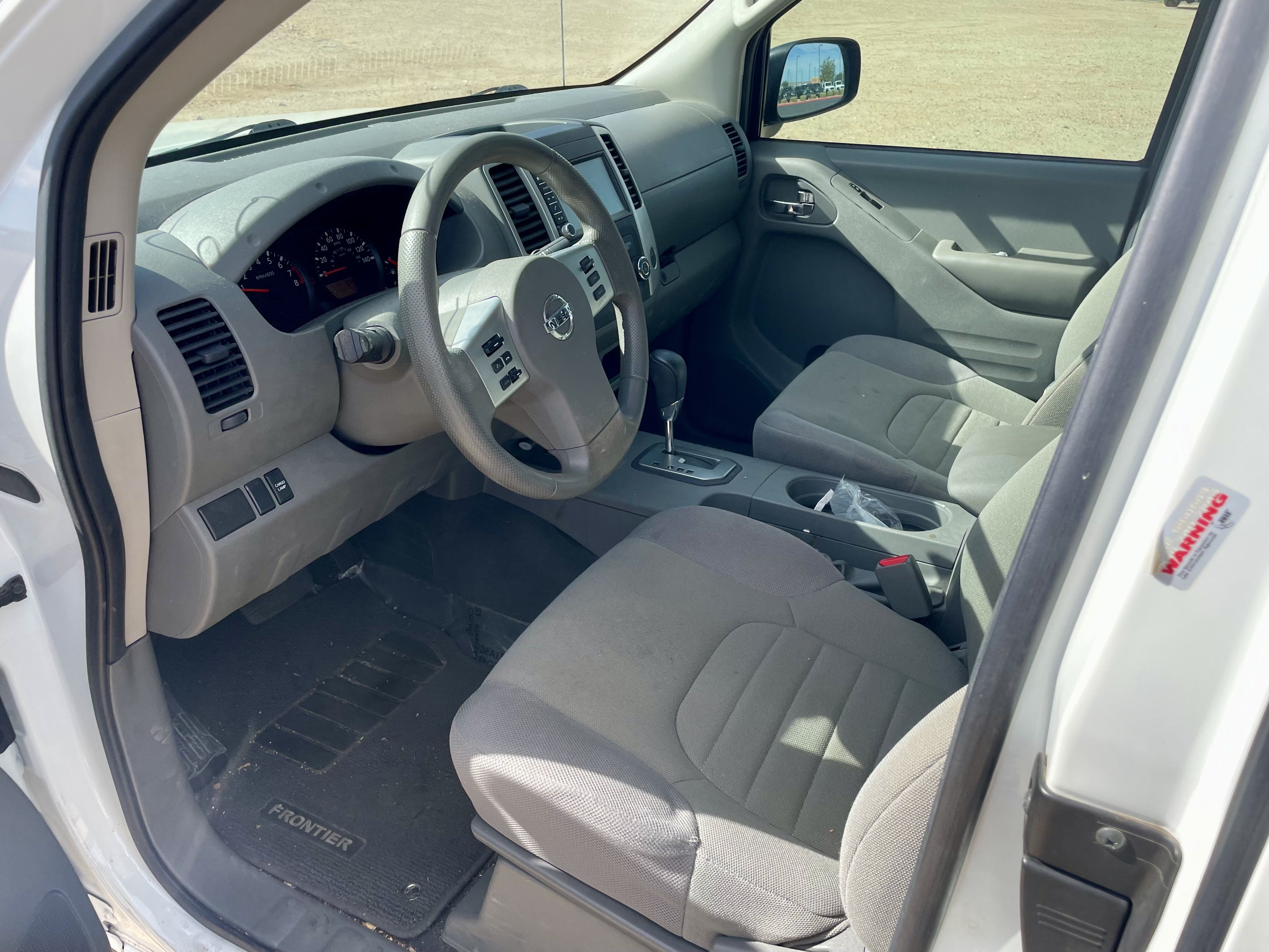 Used 2020 Nissan Frontier S RWD image 10