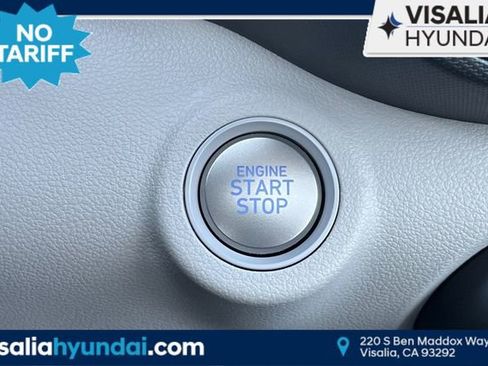 New 2025 Hyundai Venue SEL image 25