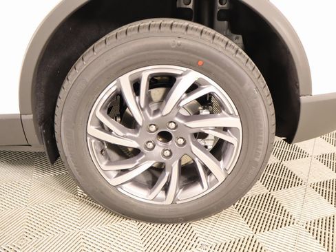 New 2026 Lincoln Corsair Premiere image 18