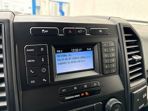 Used 2020 Ford F150 XL w/ Equipment Group 101A Mid AWD/4WD image 18