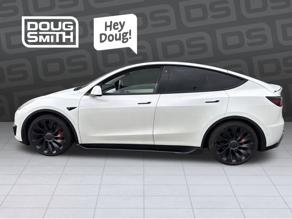 Used 2022 Tesla Model Y Performance AWD/4WD image 2
