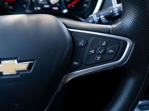 Used 2023 Chevrolet Equinox LT w/ LPO, Floor Liner Package image 12