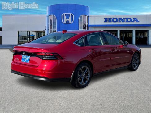 Used 2023 Honda Accord EX image 6