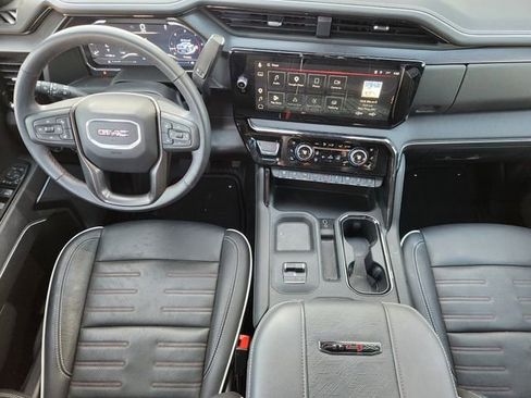 Certified 2025 GMC Sierra 2500 AT4X image 26