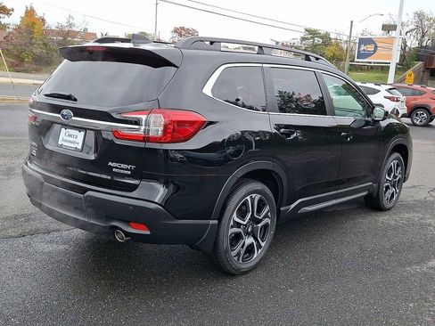 New 2025 Subaru Ascent Limited image 9