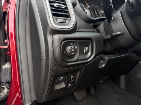 Used 2020 RAM 1500 Lone Star AWD/4WD image 14