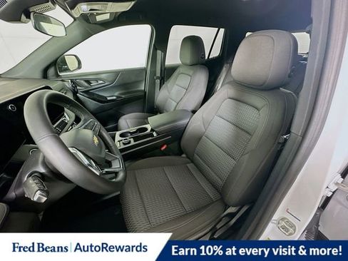 New 2026 Chevrolet Equinox LT image 13