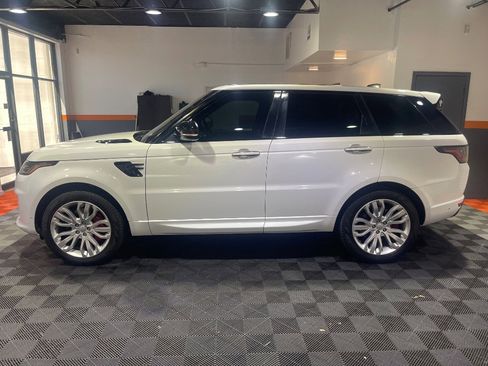 Used 2019 Land Rover Range Rover Sport HSE Dynamic image 2