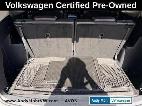 Used 2024 Volkswagen Atlas Peak Edition SEL AWD/4WD image 9