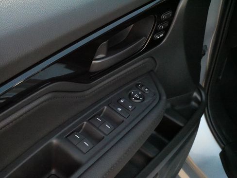 Used 2026 Honda Odyssey Touring image 19
