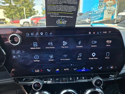 Used 2024 Chevrolet Blazer EV LT AWD/4WD image 16
