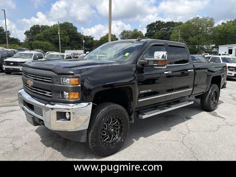 Used 2015 Chevrolet Silverado 2500 LTZ w/ Duramax Plus Package AWD/4WD image 3
