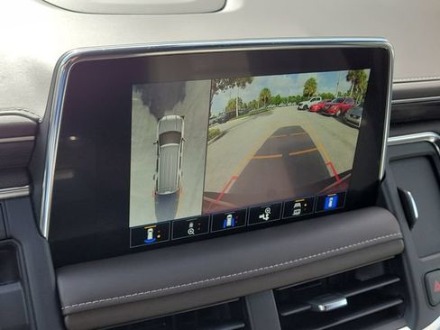 Used 2022 GMC Yukon SLT w/ SLT Luxury Package RWD image 29