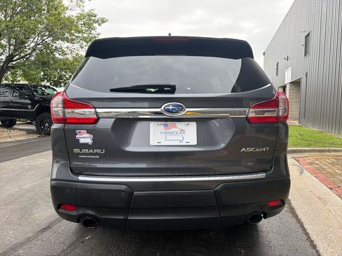 Used 2022 Subaru Ascent Premium w/ Convenience Package AWD/4WD image 4
