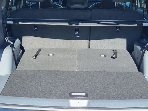 New 2026 Kia EV9 Land image 12