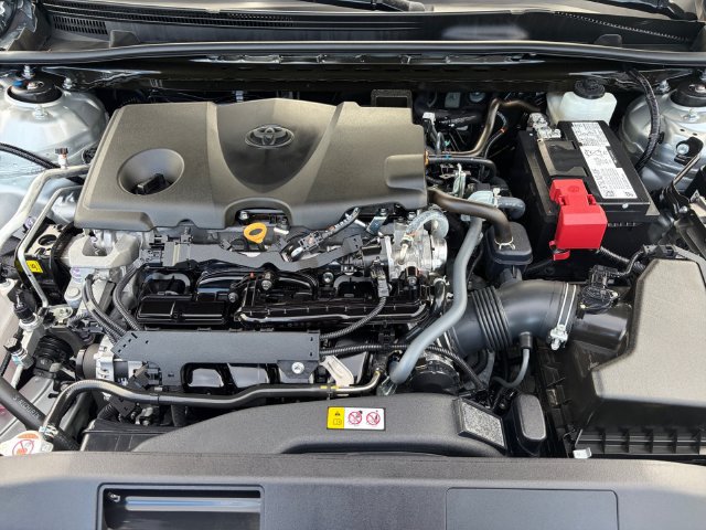 Certified 2023 Toyota Camry SE w/ Cold Weather Package AWD/4WD image 21