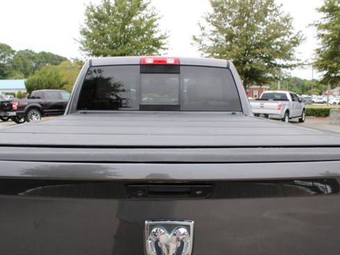 Used 2014 RAM 2500 Laramie w/ Convenience Group image 12
