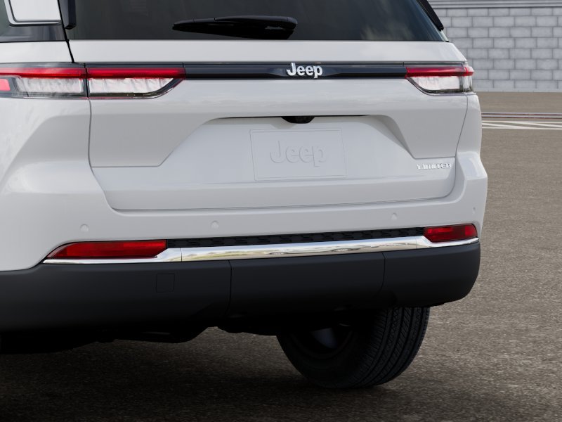 New 2027 Jeep Grand Cherokee Limited RWD image 13