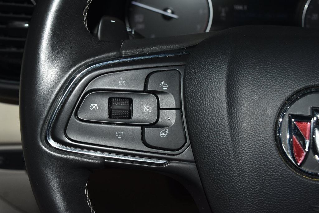Used 2023 Buick Envision Avenir FWD image 10