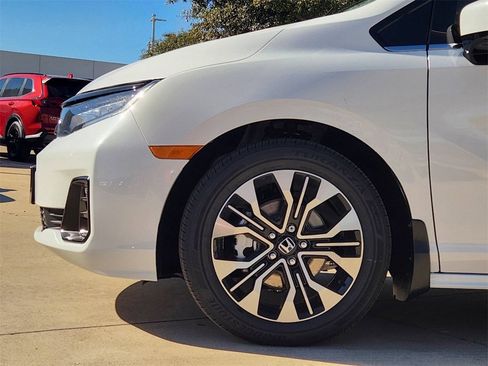 New 2026 Honda Odyssey Elite image 5