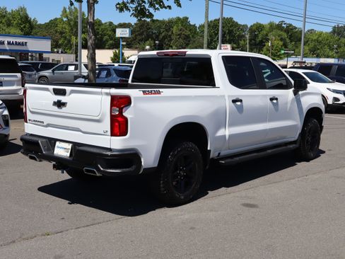 Certified 2024 Chevrolet Silverado 1500 LT Trail Boss w/ LT Trail Boss Premium Package AWD/4WD image 10