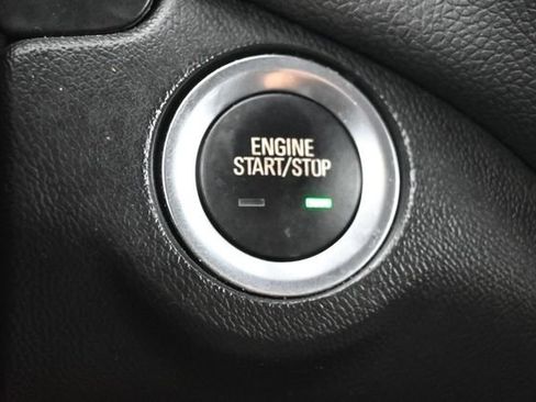 Used 2023 Chevrolet Equinox LT FWD image 27