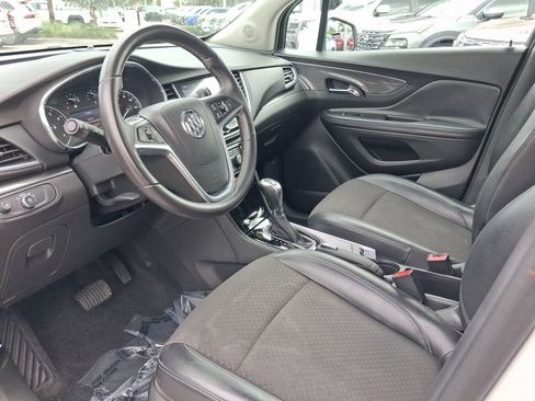 Used 2021 Buick Encore Preferred w/ Safety Package FWD image 13