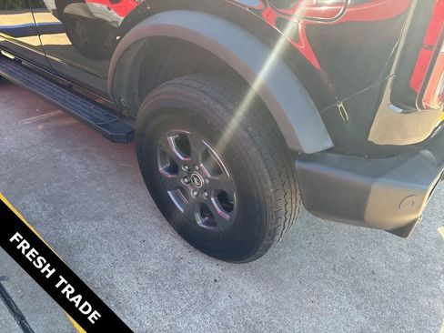 Used 2023 Ford Bronco Big Bend image 11