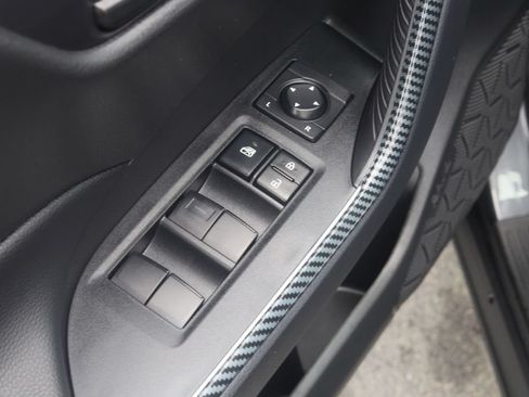 Certified 2025 Toyota RAV4 LE AWD/4WD image 29
