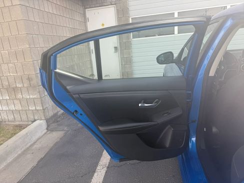 Used 2022 Nissan Sentra SR FWD image 21