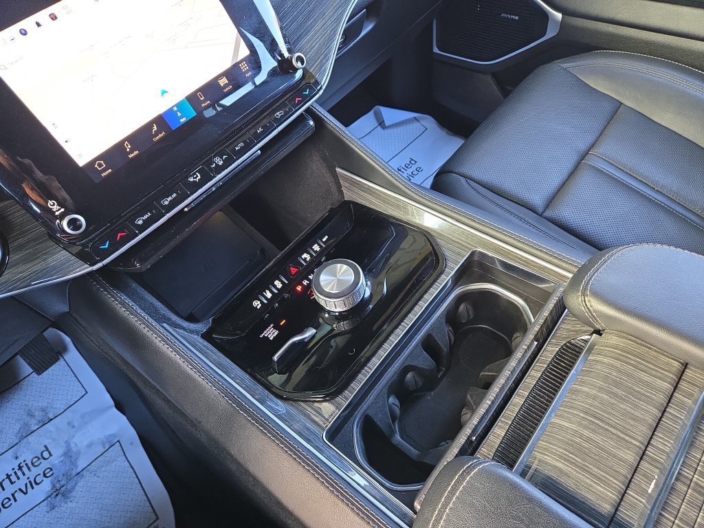 Used 2022 Jeep Wagoneer Series II AWD/4WD image 27