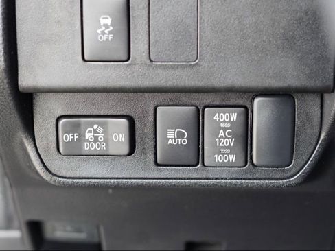 Certified 2023 Toyota Tacoma TRD Off-Road image 20