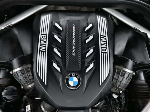 Used 2023 BMW X5 M50i AWD/4WD image 30