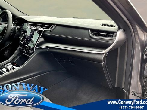 Used 2025 Jeep Grand Cherokee L Laredo w/ Luxury Tech Group I image 29