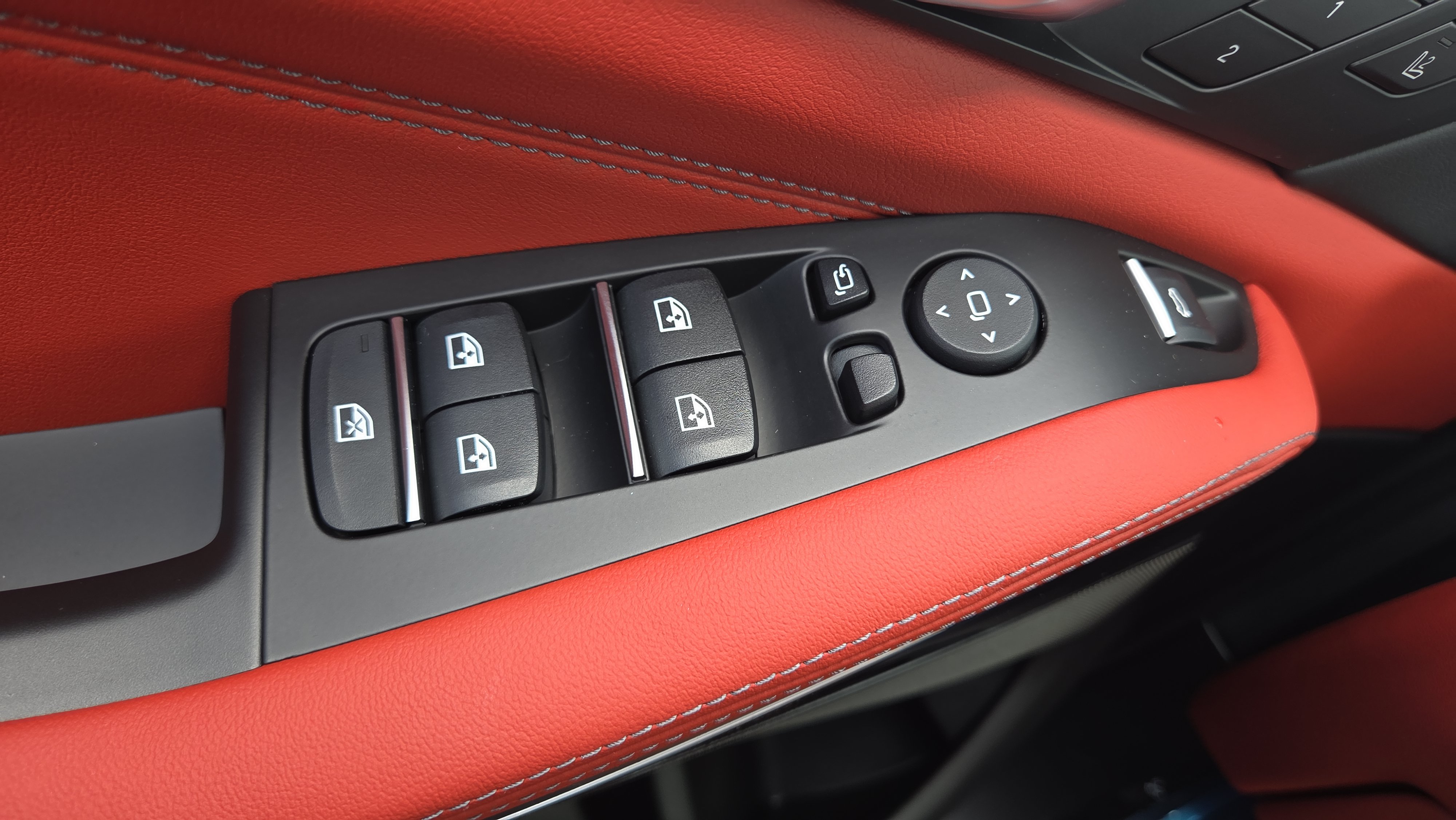 New 2026 BMW X5 M Competition w/ Executive Package AWD/4WD image 33