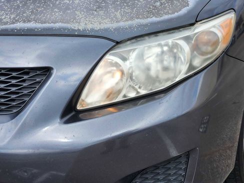 Used 2010 Toyota Corolla LE image 7