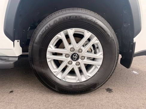 Used 2025 Toyota Sequoia SR5 AWD/4WD image 11