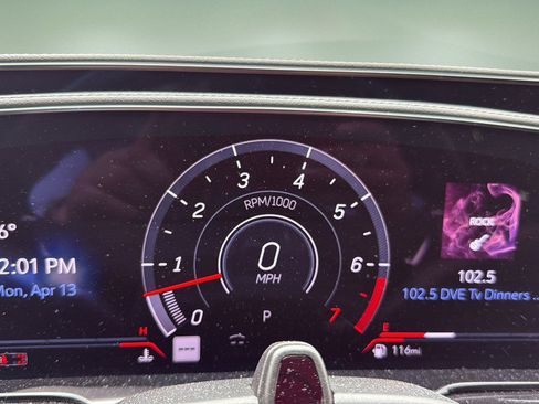 Certified 2023 Cadillac Escalade V w/ LPO, ONYX Package AWD/4WD image 19