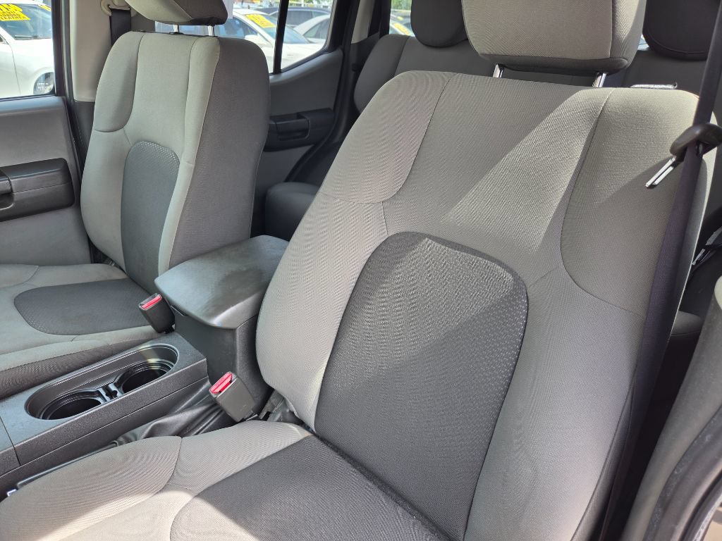 Used 2014 Nissan Xterra S RWD image 18