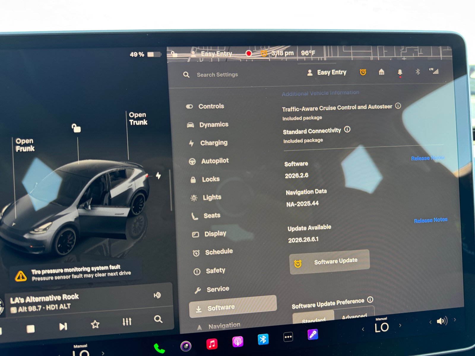 Used 2022 Tesla Model Y Performance AWD/4WD image 23
