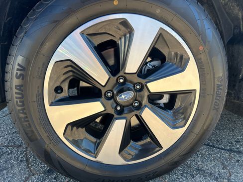 Used 2017 Subaru Forester 2.5i w/ Alloy Wheel Package image 34