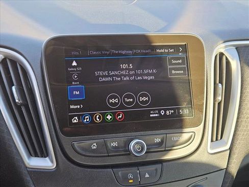 Used 2024 Chevrolet Malibu LT FWD image 12
