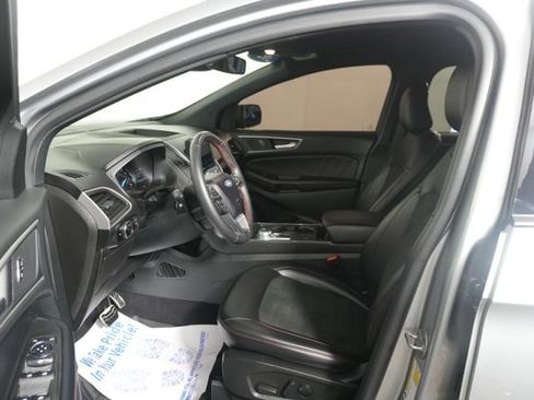 Used 2024 Ford Edge ST-Line AWD/4WD image 23