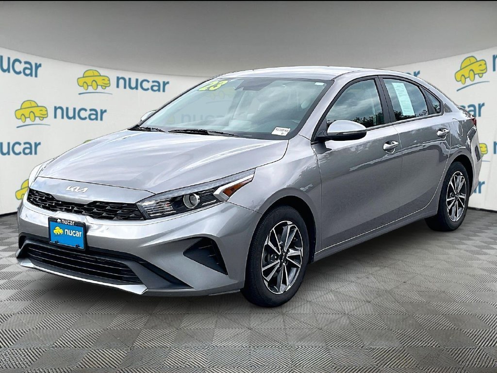 Certified 2023 Kia Forte LXS w/ LXS Technology Package FWD image 3