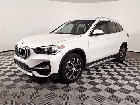 Used 2021 BMW X1 sDrive28i w/ Convenience Package image 1