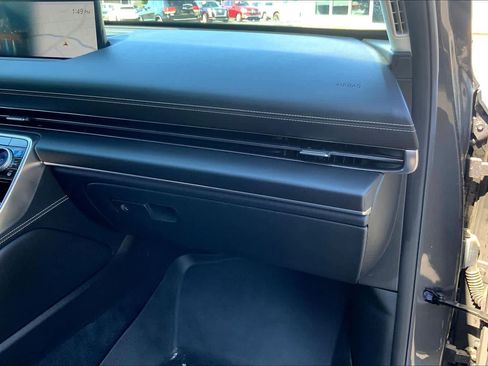 Used 2021 Genesis GV80 2.5T w/ Advanced Package 03 image 20