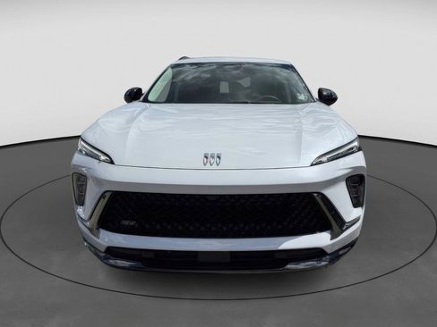 New 2025 Buick Envision Sport Touring image 3