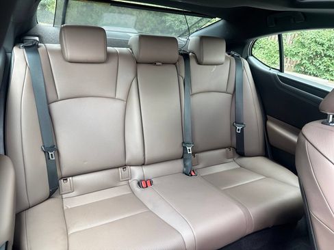 Used 2023 Lexus ES 350 w/ Premium Package FWD image 37
