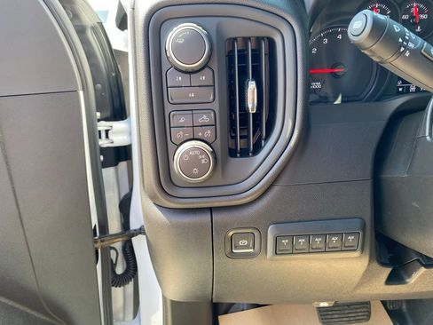 New 2026 Chevrolet Silverado 2500 W/T w/ WT Convenience Package AWD/4WD image 15